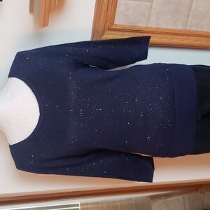 White House Black Market 3/4 sleeve sweater